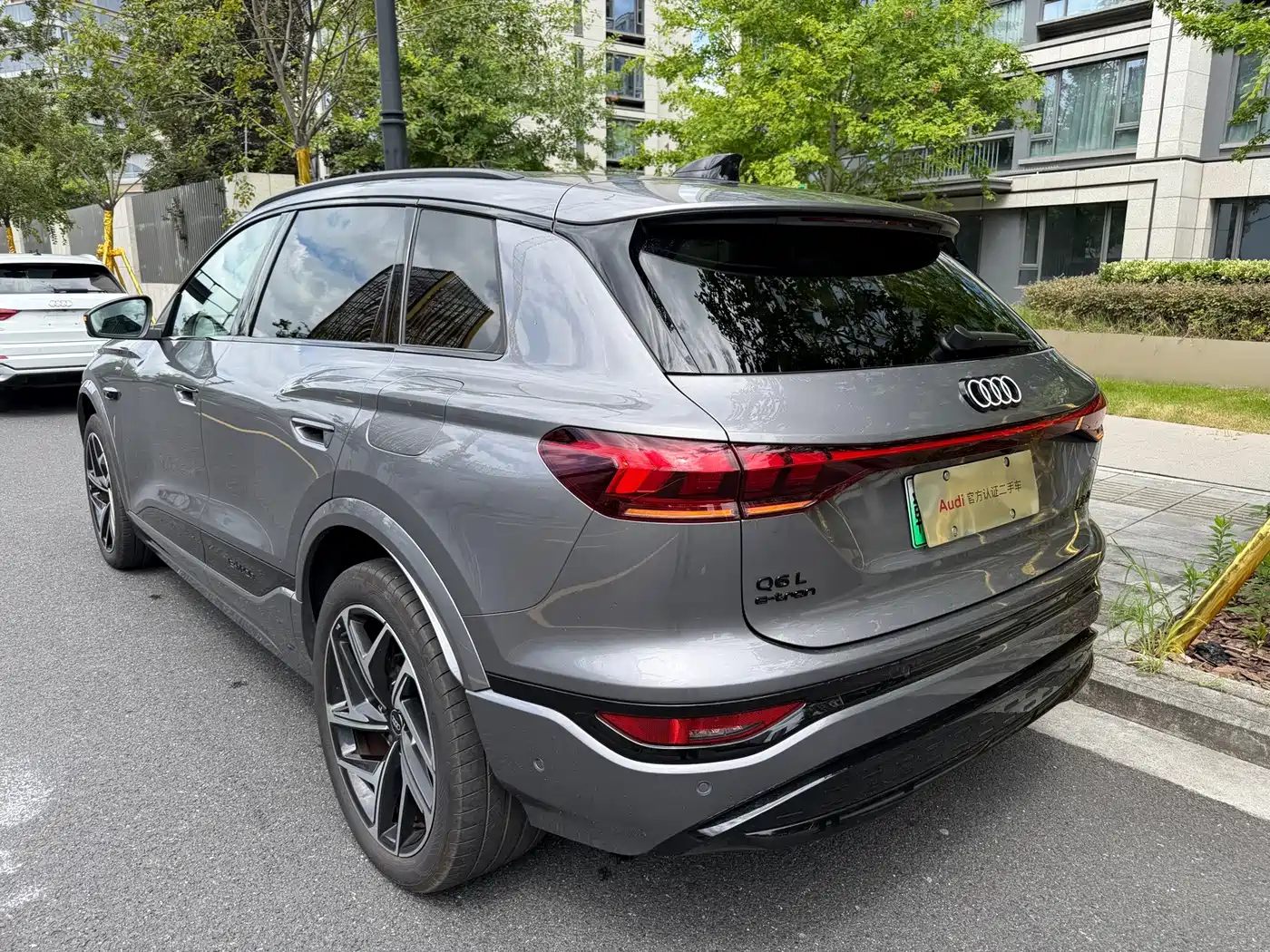 Audi e-tron 2025
