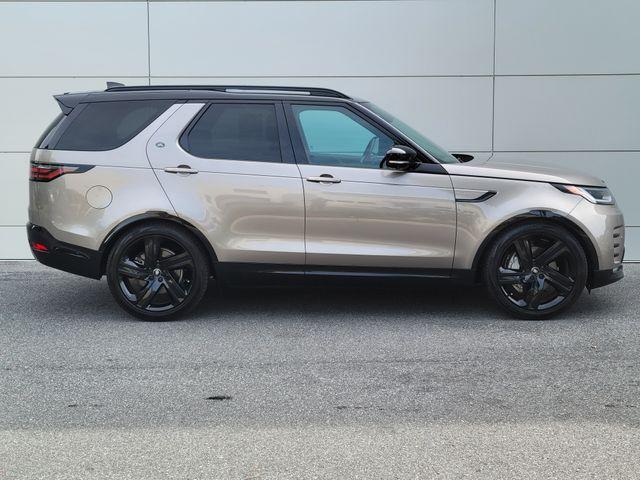 Land Rover Discovery 2025