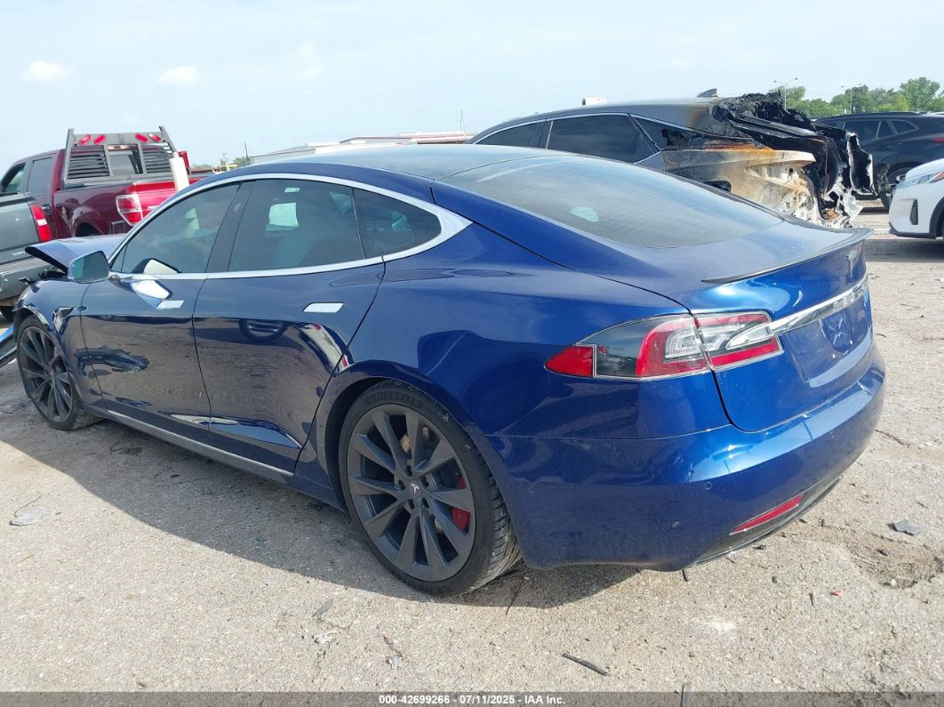Tesla Model S 2020