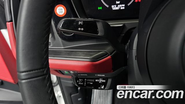 Porsche Cayenne 2025