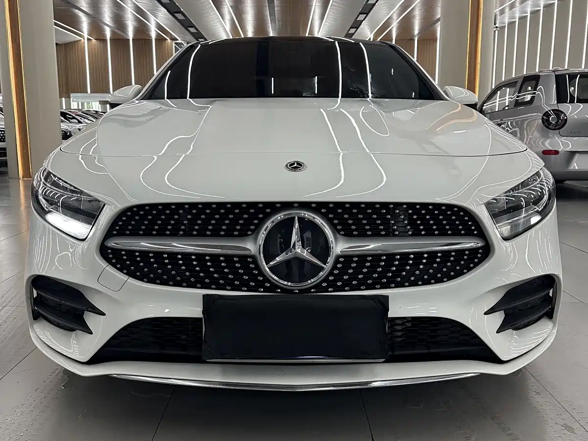 Mercedes-Benz A-Класс 2022