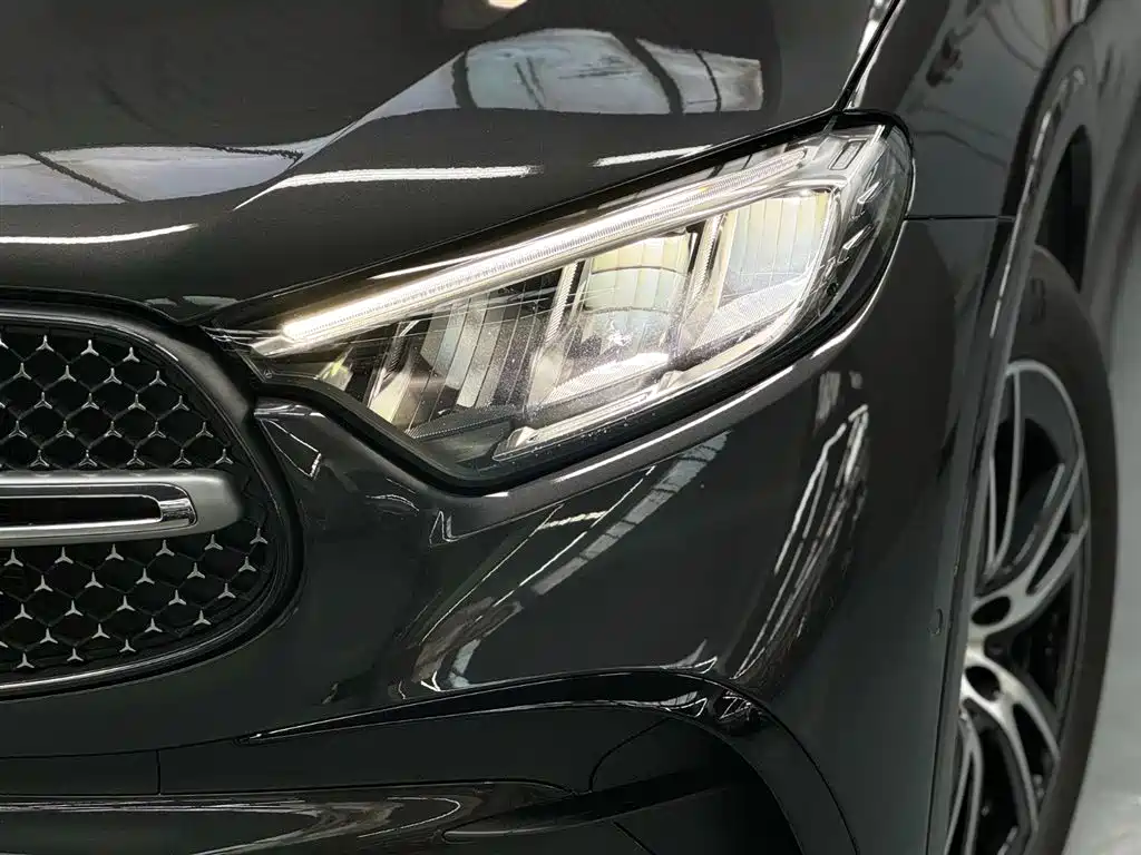 Mercedes-Benz GLC 2024