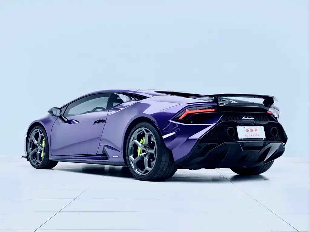 Lamborghini Huracán 2024