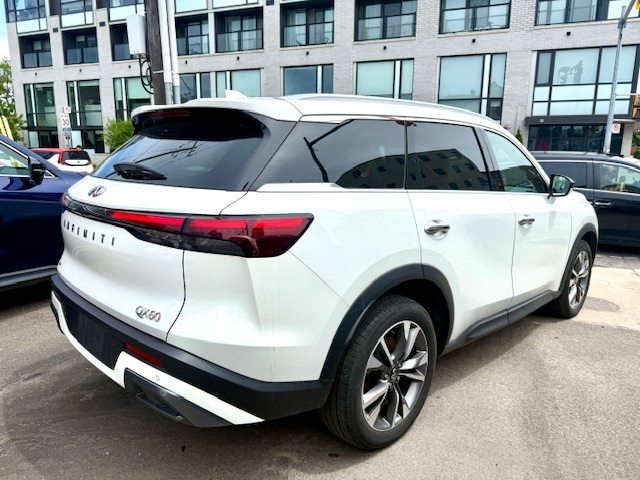 Infiniti QX60 2022