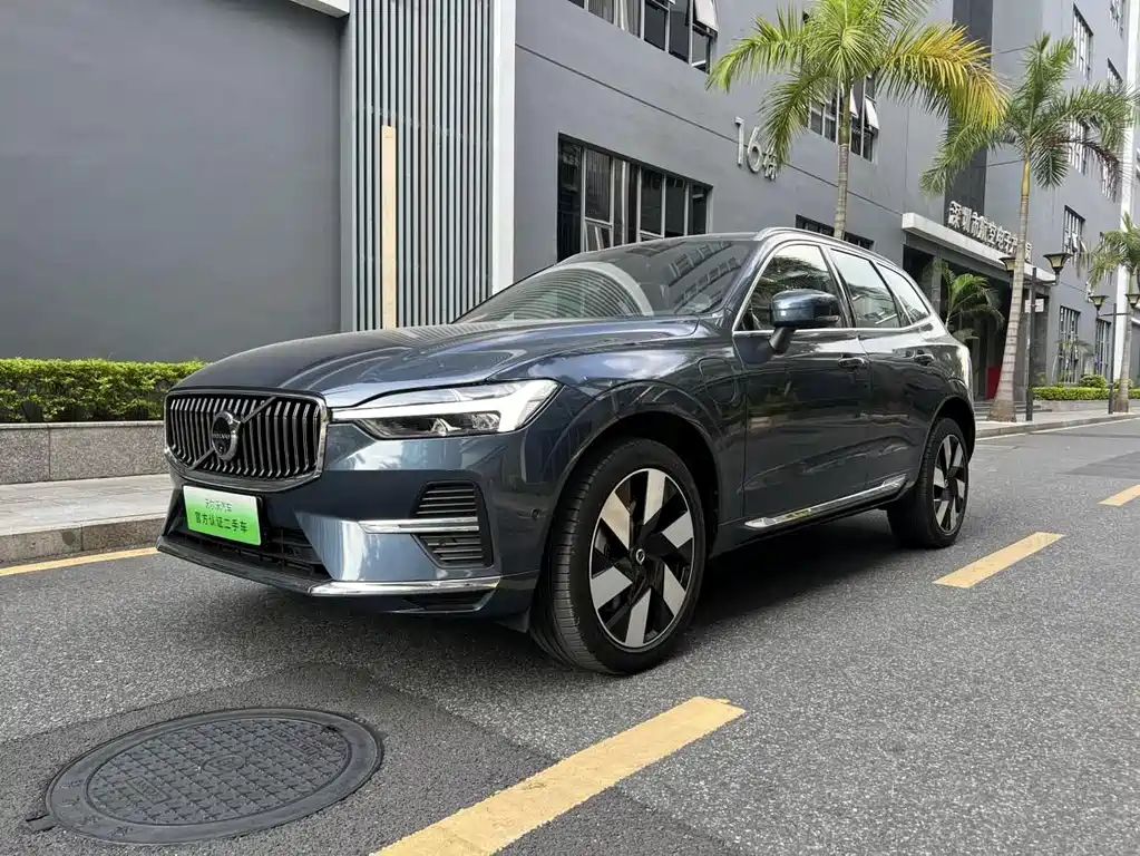 Volvo XC60 2024