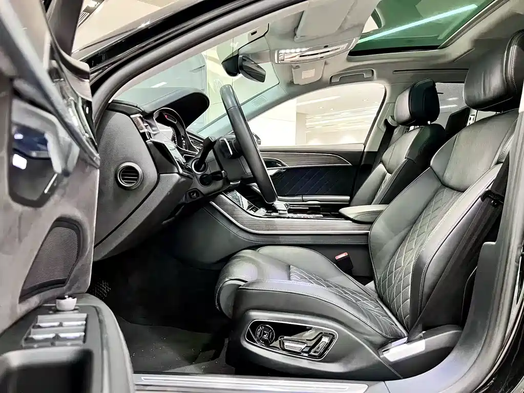 Audi A8 2022