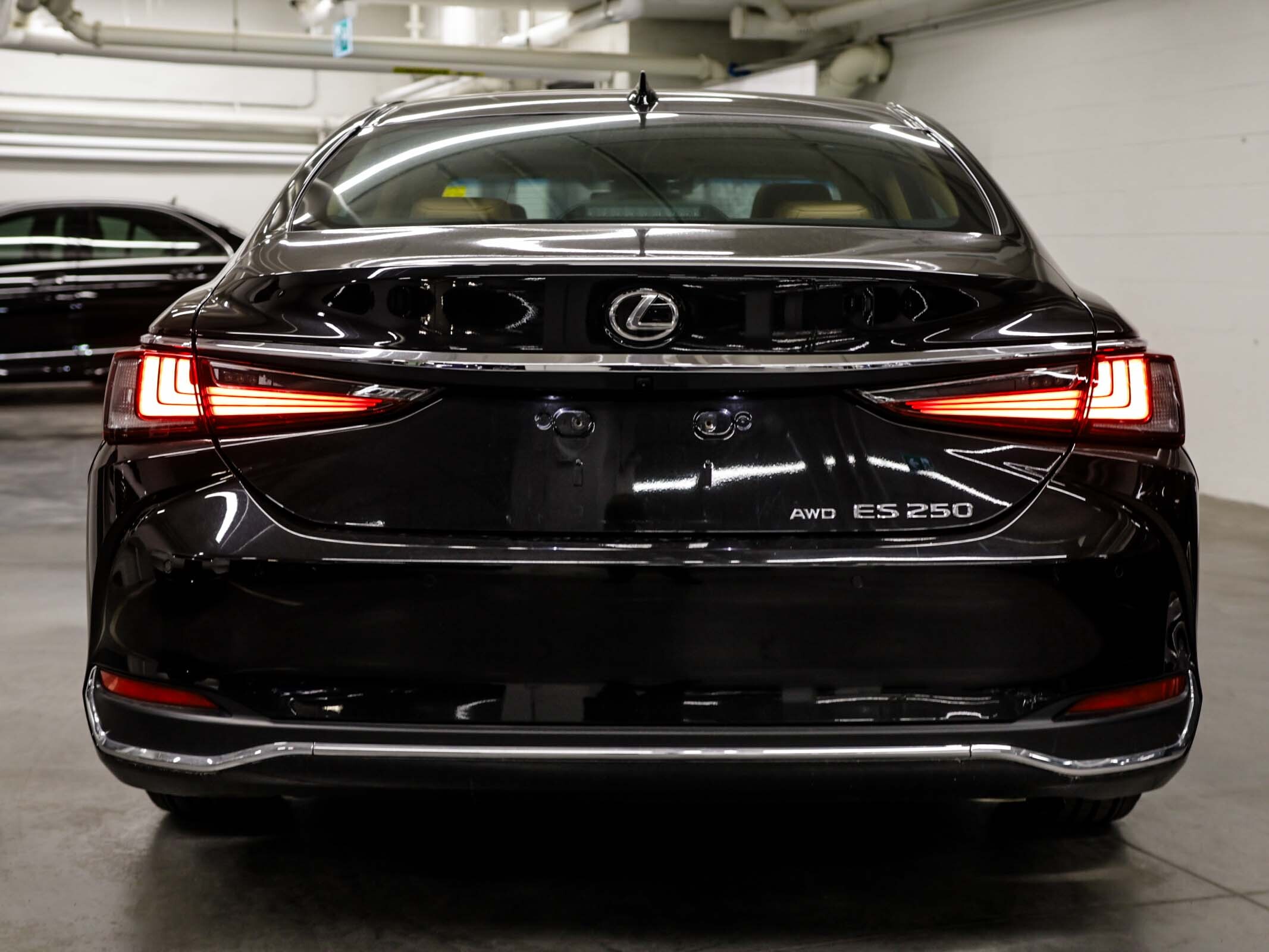 Lexus ES 2023