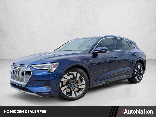 Audi e-tron 2022