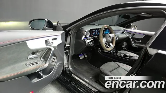 Mercedes-Benz CLA 2021