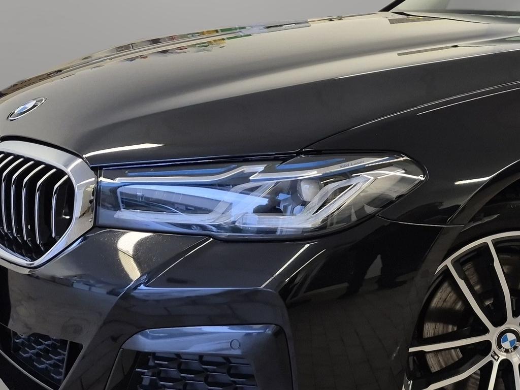 BMW 530 2021