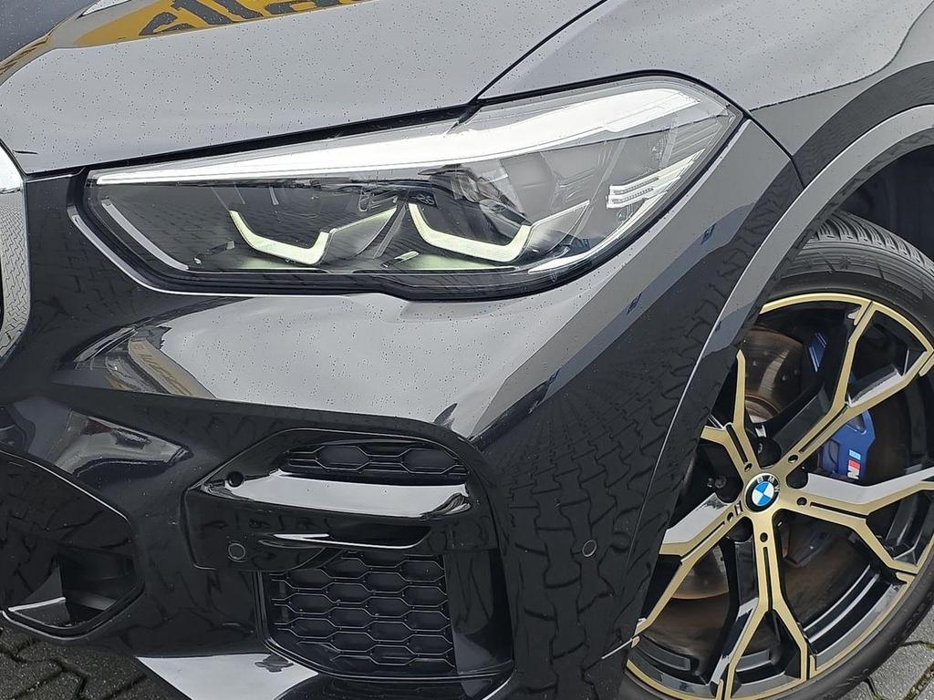 BMW X5 2023