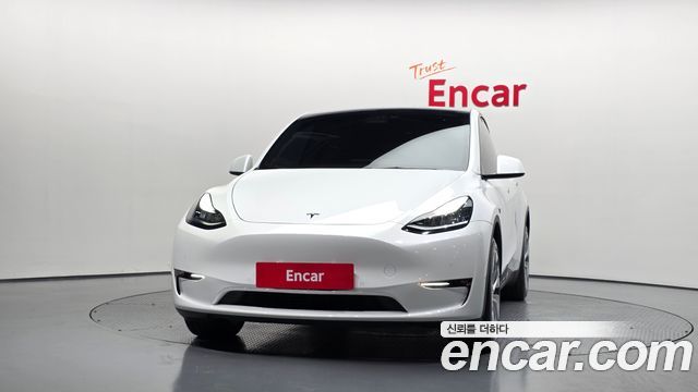 Tesla Model Y 2022
