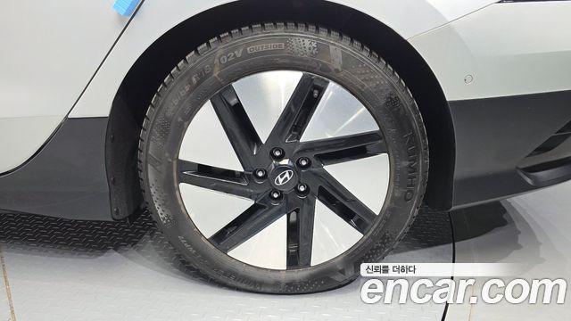 Hyundai IONIQ 6 2023