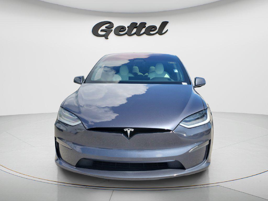 Tesla Model X 2023