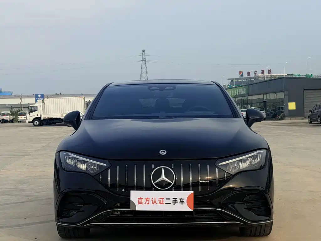 Mercedes-Benz EQE 2024