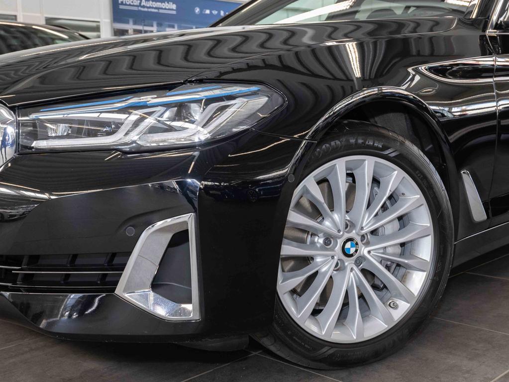 BMW 530 2022