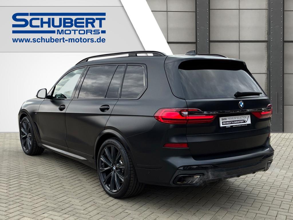 BMW X7 2022