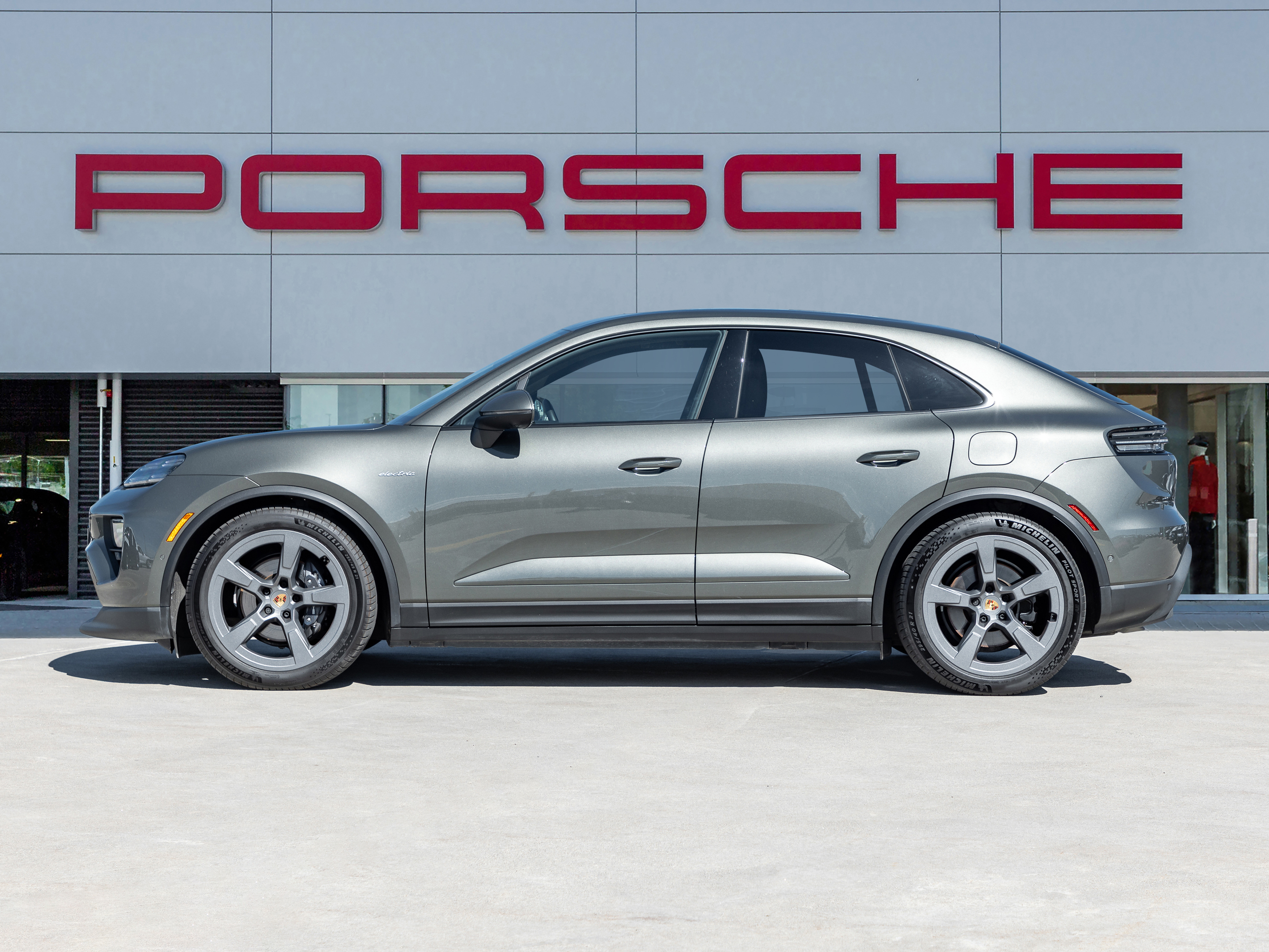 Porsche Macan 2024