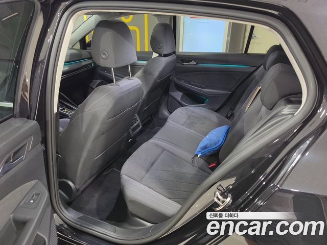 Volkswagen Golf 2023