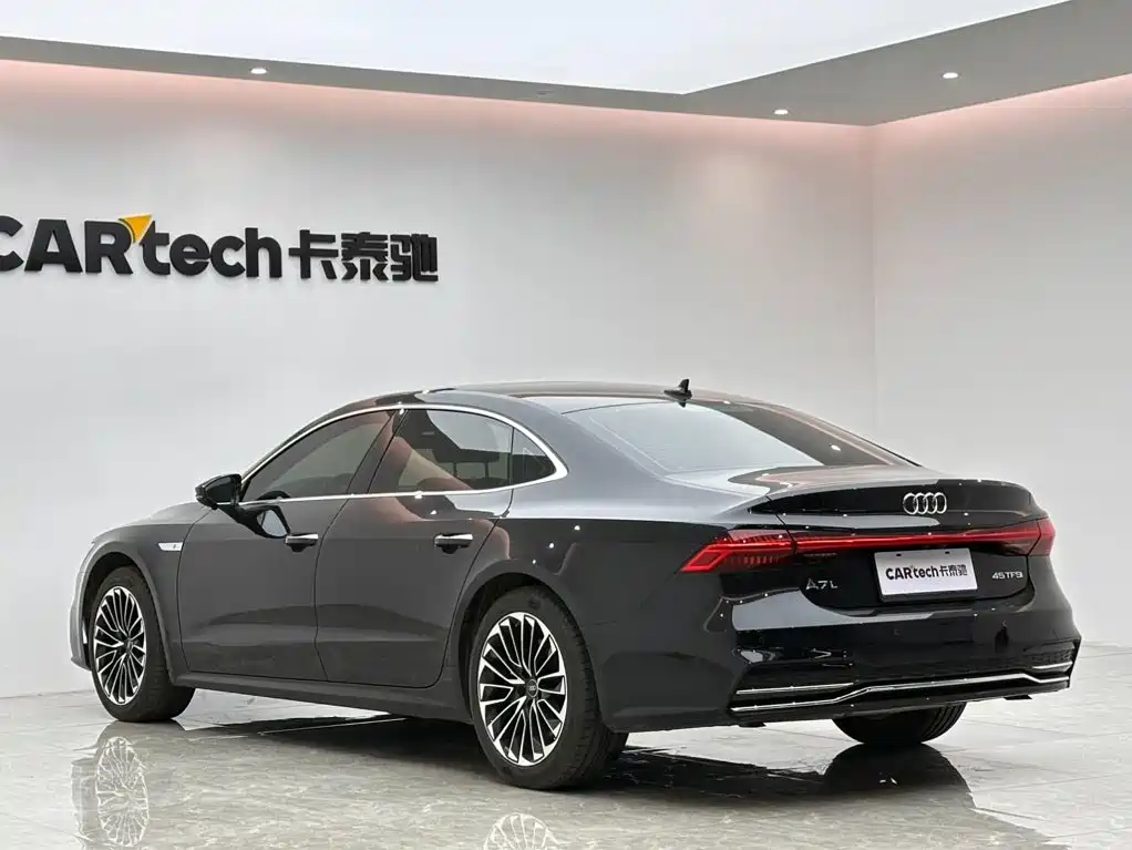 Audi A7 2024