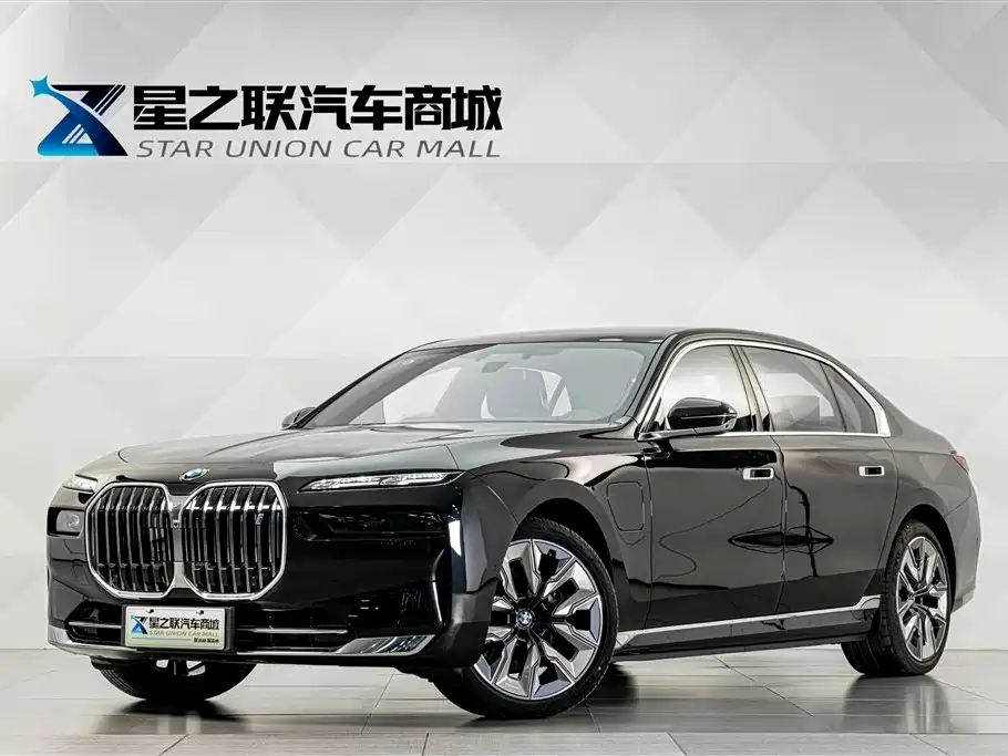 BMW i7 2025