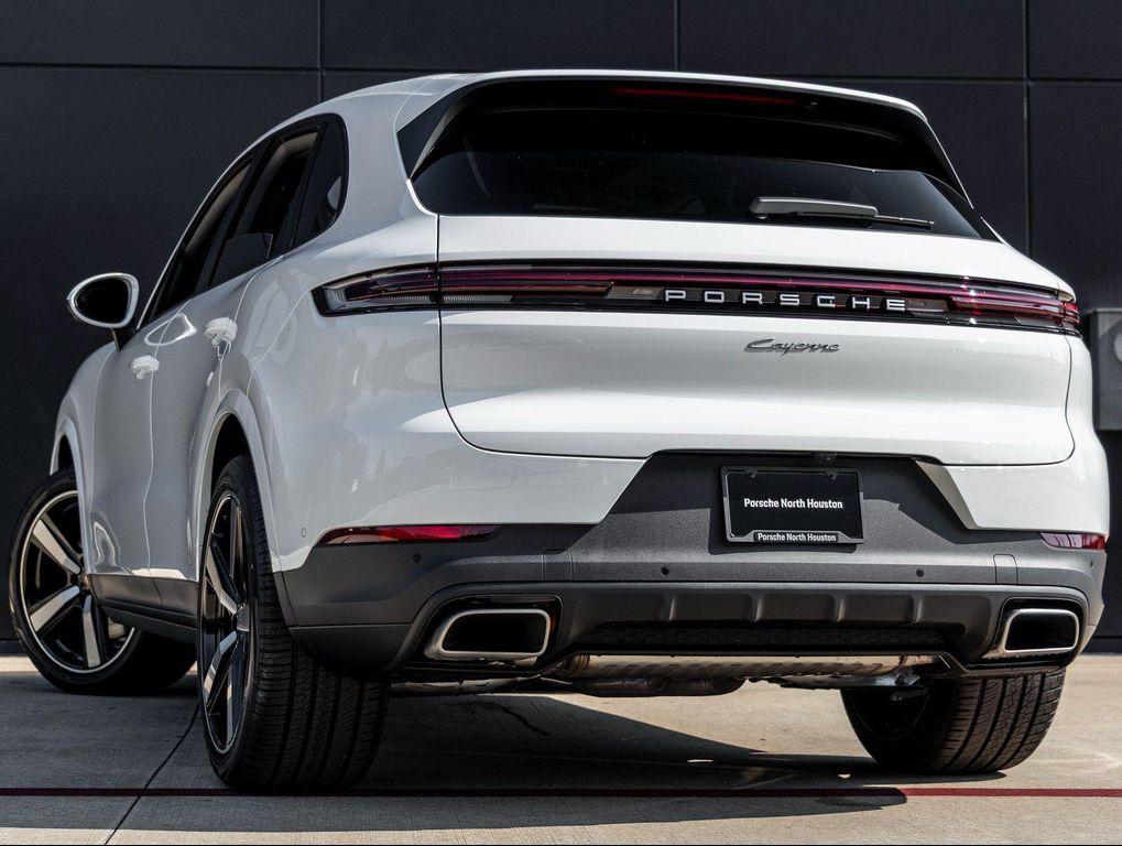 Porsche Cayenne 2025