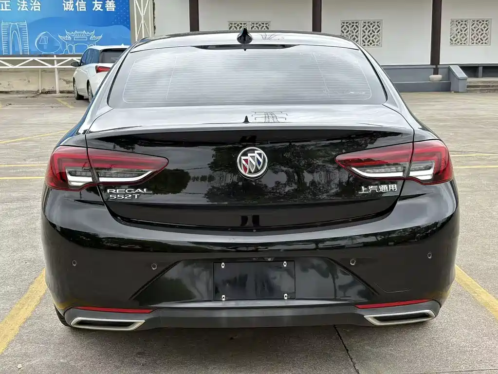 Buick Regal 2022
