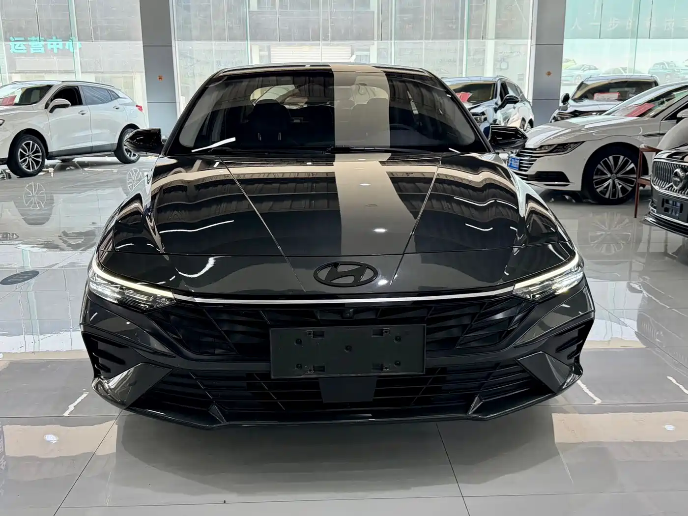 Hyundai Elantra 2023