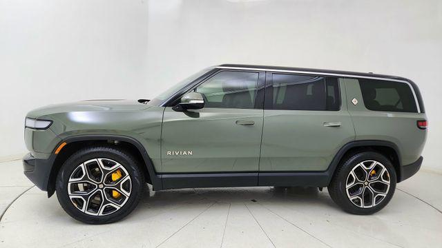 Rivian R1S 2022
