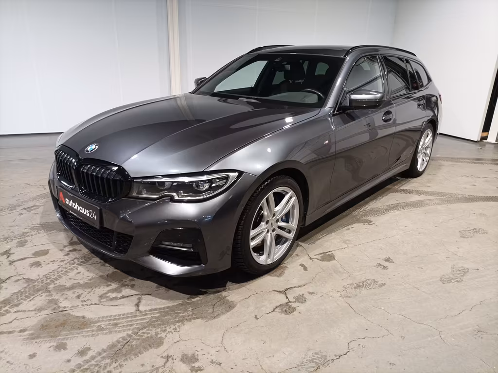 BMW 320 2022