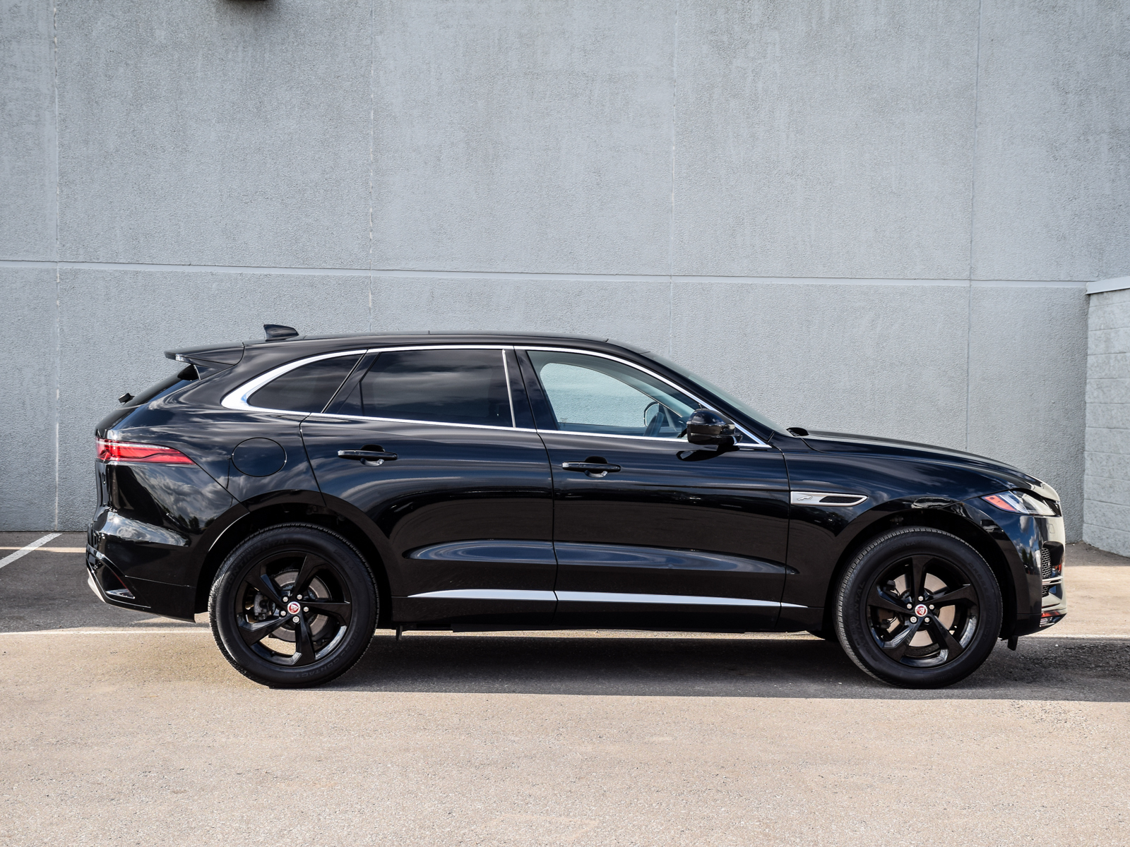 Jaguar F-Pace 2023