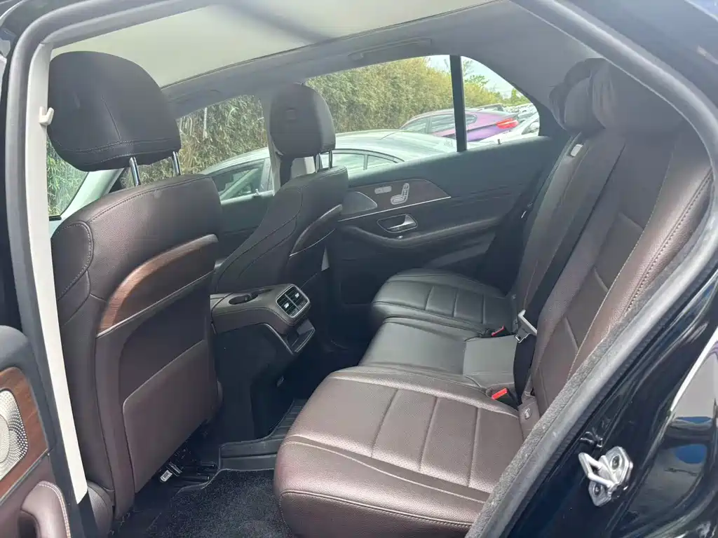 Mercedes-Benz GLE 2021