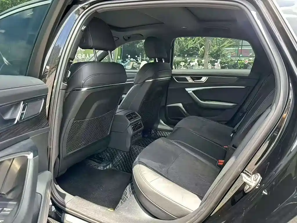 Audi A6 2024