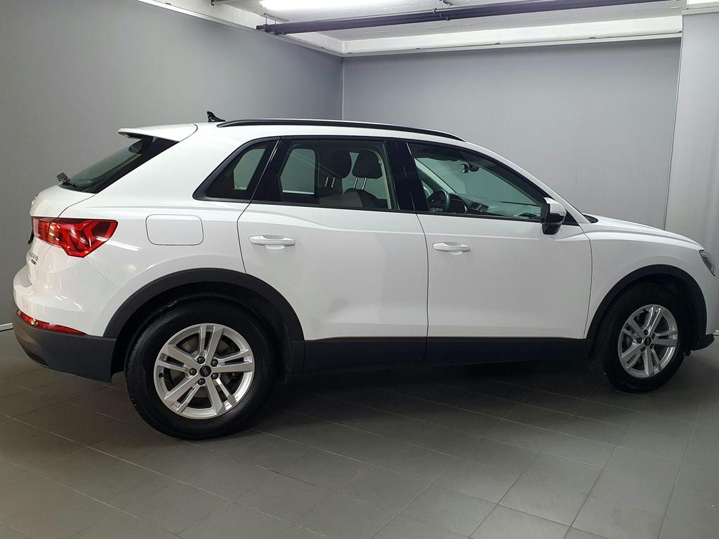 Audi Q3 2023