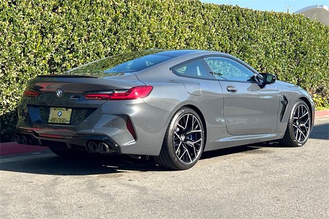BMW M8 2022