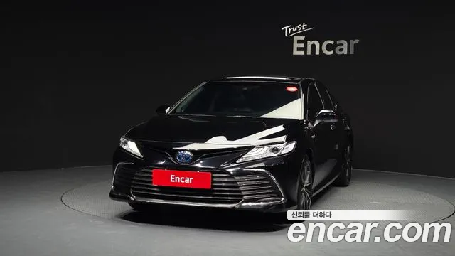 Toyota Camry 2023