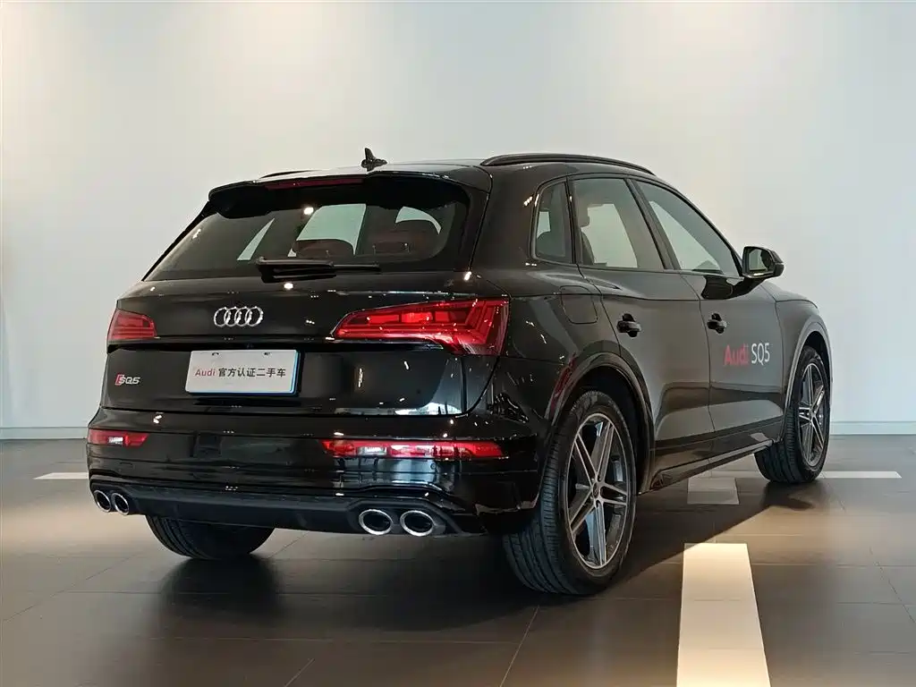 Audi SQ5 2025