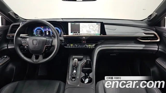 Toyota Crown 2023
