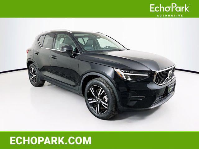 Volvo XC40 2025