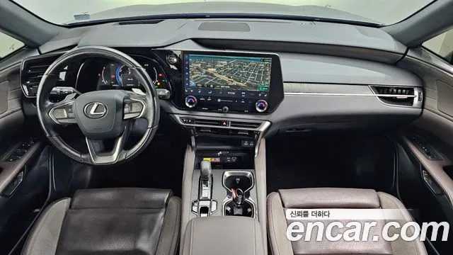 Lexus RX 2023