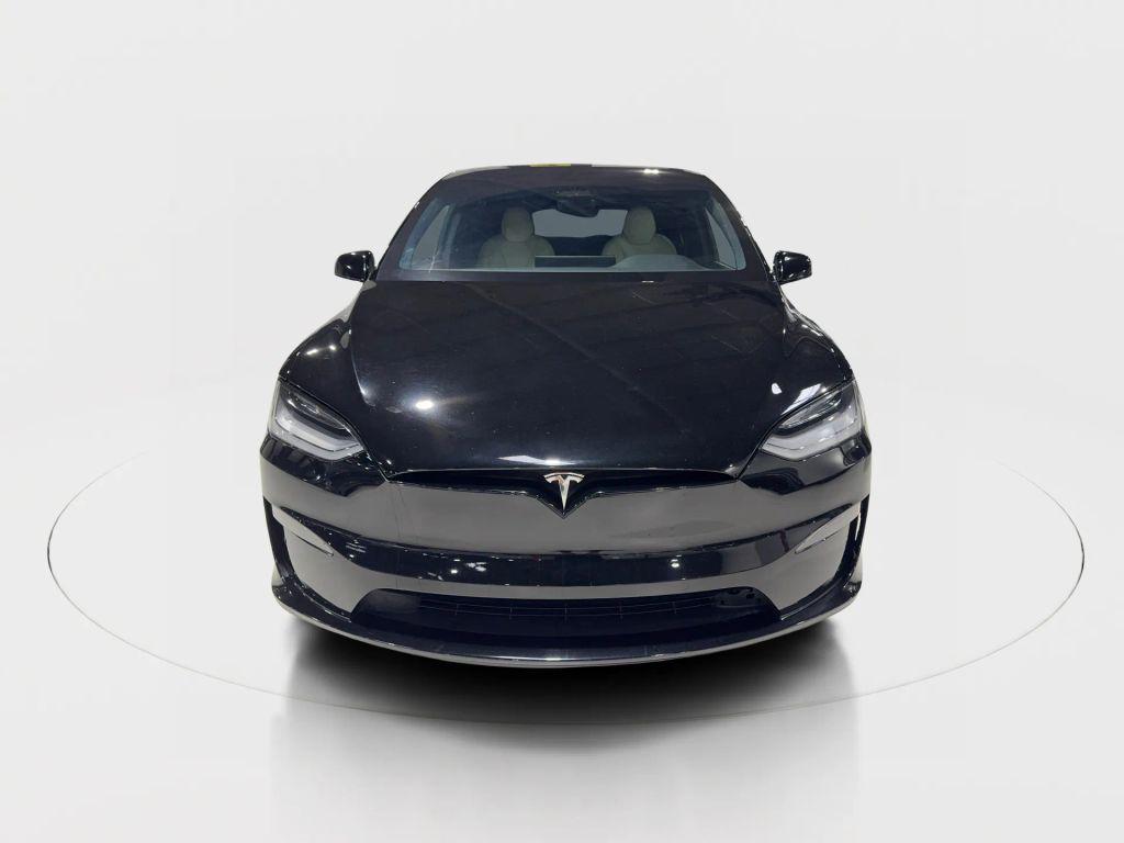 Tesla Model X 2022
