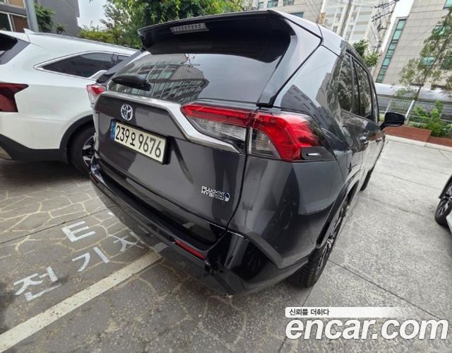 Toyota RAV4 2023