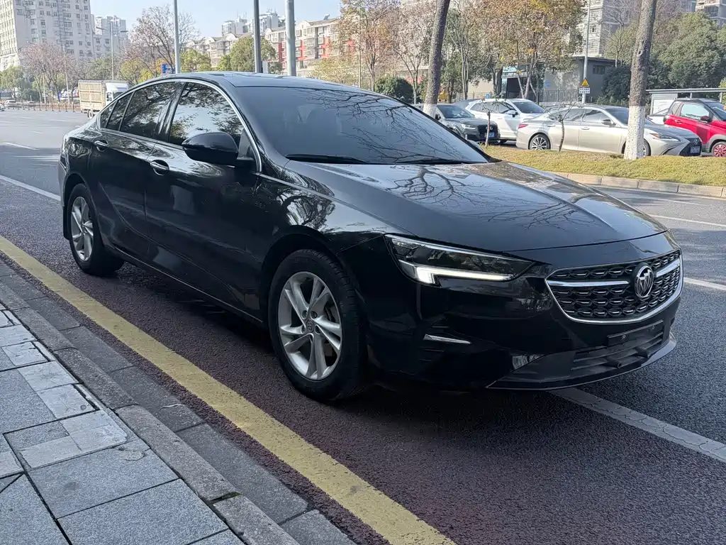 Buick Regal 2021