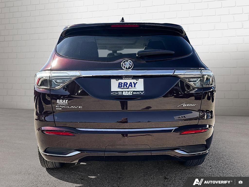 Buick Enclave 2023