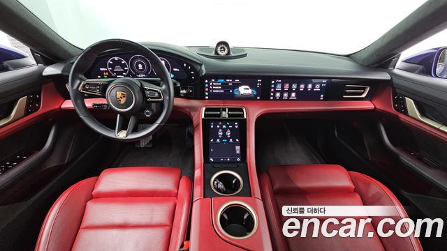 Porsche Taycan 2021