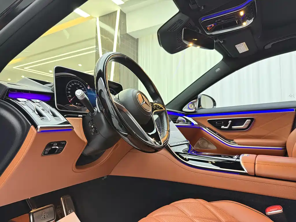 Mercedes-Benz Maybach S-Класс 2022