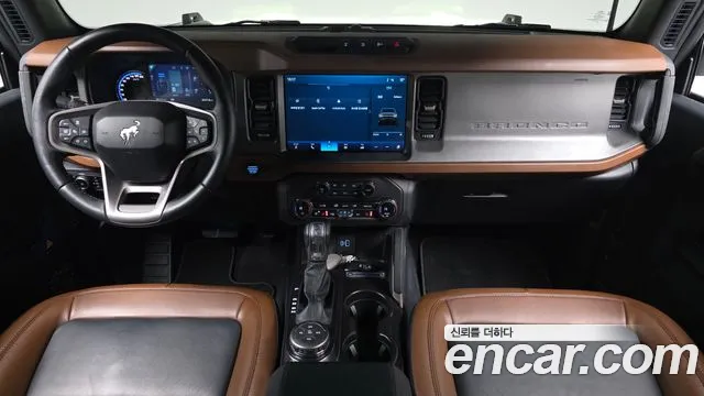 Ford Bronco 2024