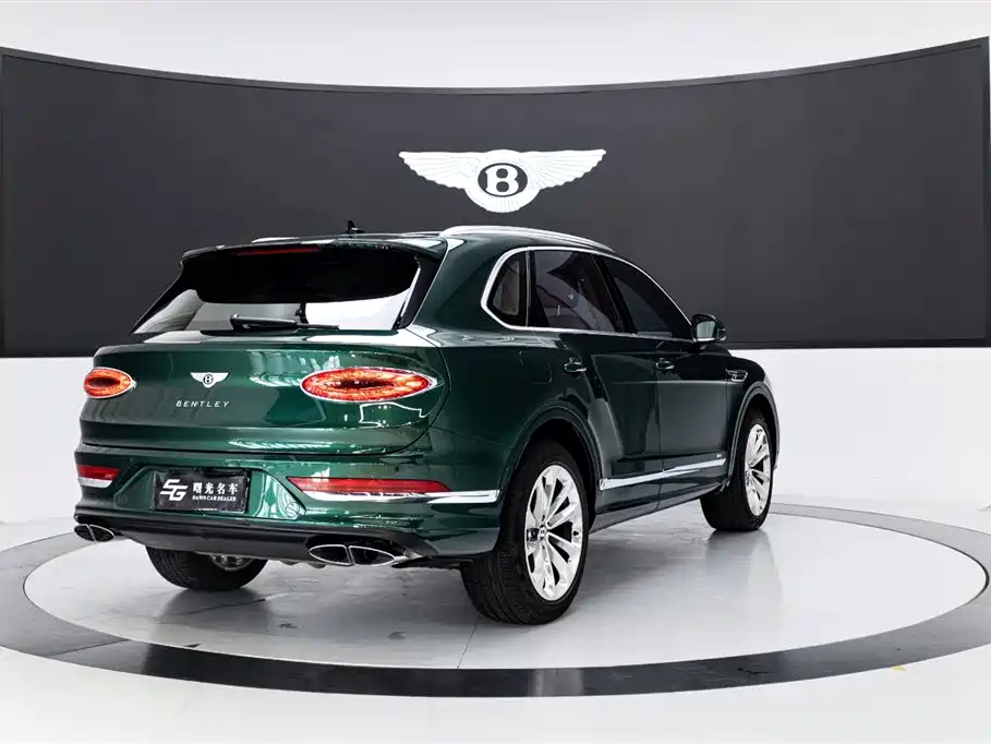 Bentley Bentayga 2022