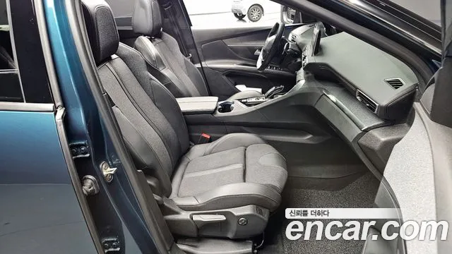 Peugeot 5008 2020