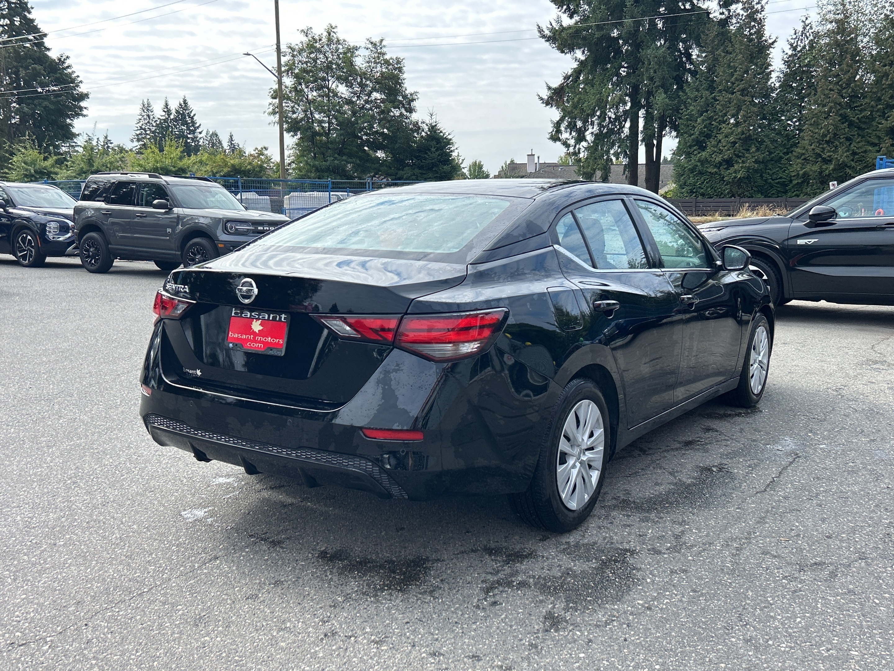 Nissan Sentra 2023